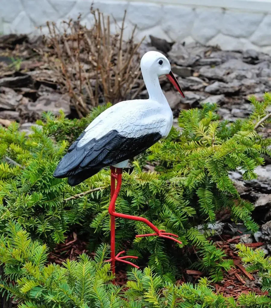 Barză pe picior metalic (mică) H = 48 cm