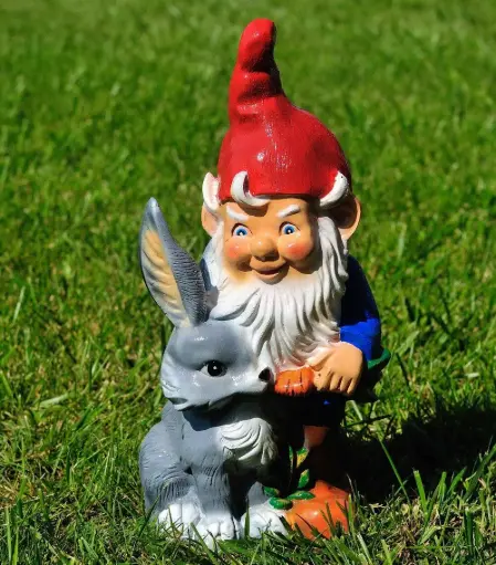 Pitic cu iepuraș (mic), H = 43 cm