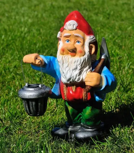 Pitic sîrguincios (mic), H = 44 cm