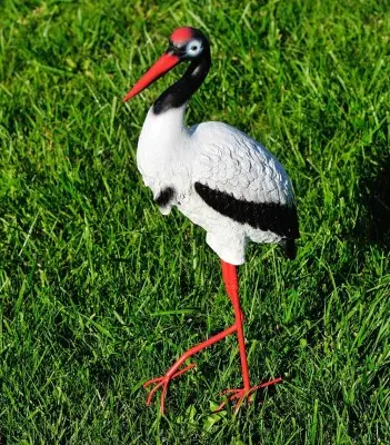 Cocor pe picior metalic (mică)