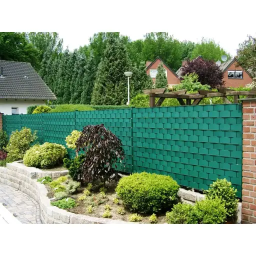 Banda 19cm x 35m, verde pentru gard de gradina
