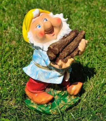 Pitic cu lemne (mic)